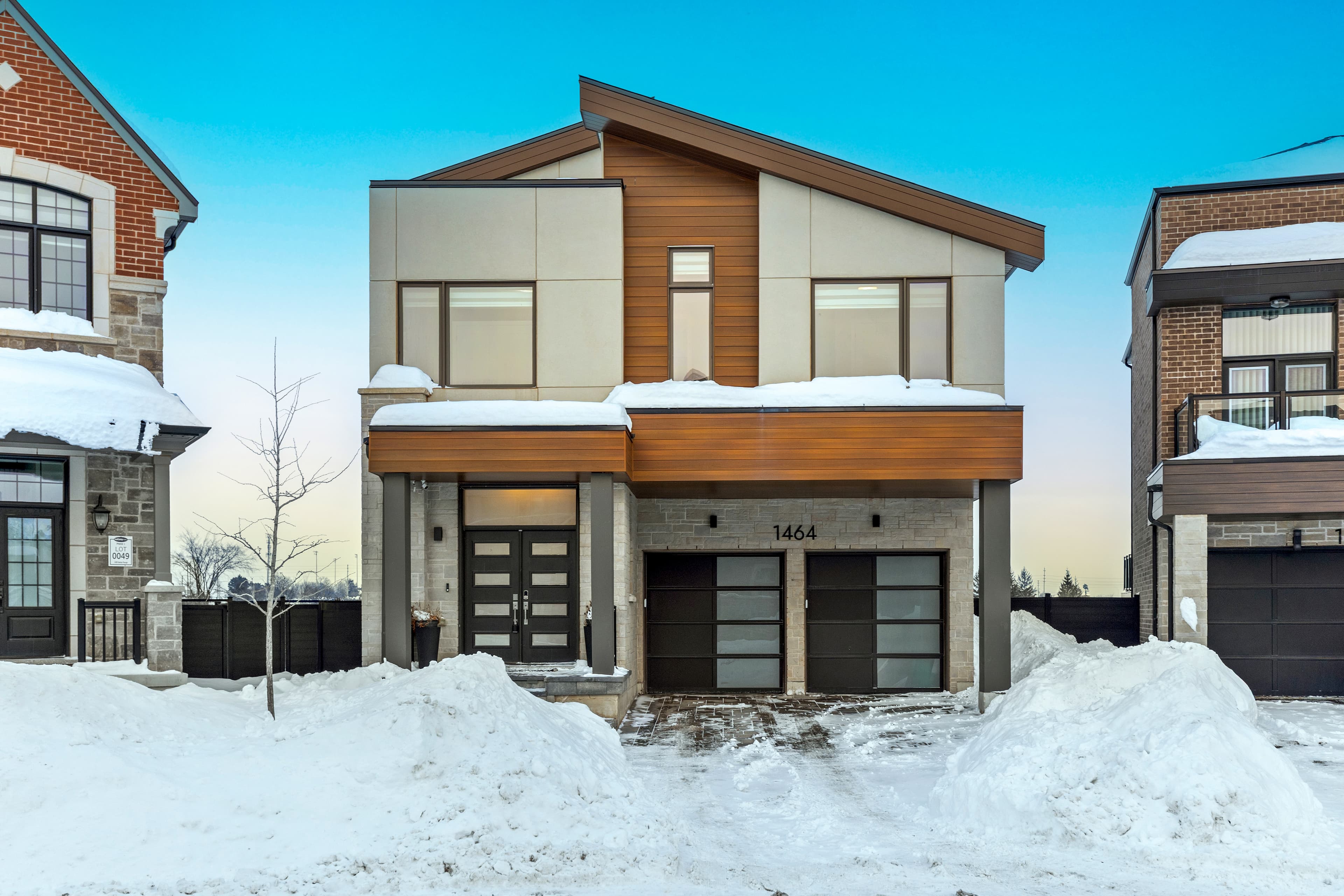Real estate exterior photo before AI Seasonal Transform